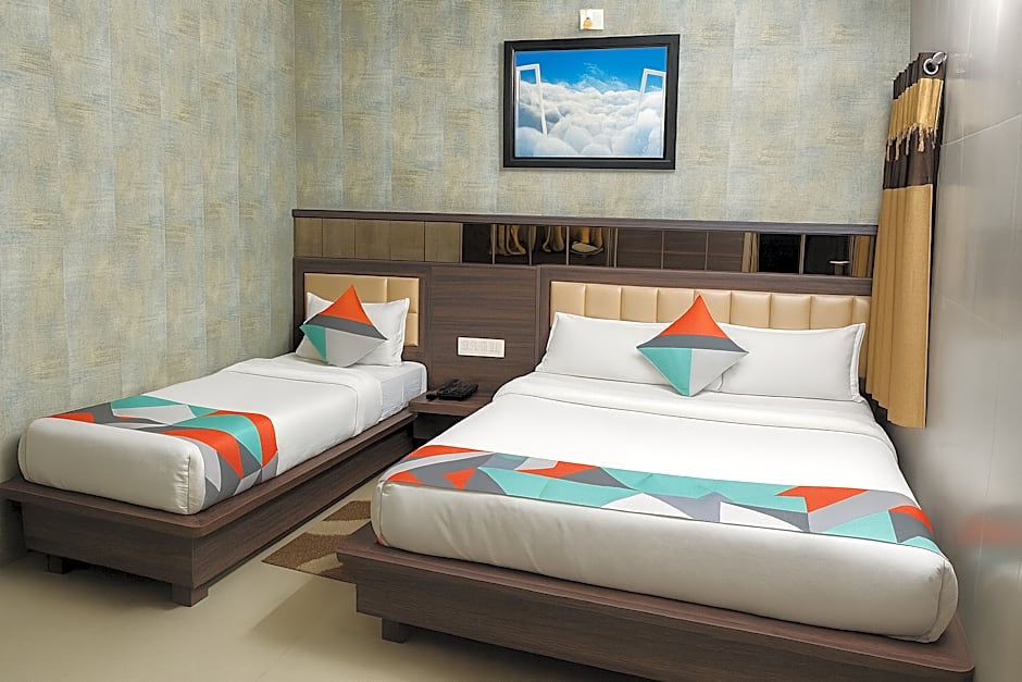The Sky Comfort - Hotel The Heaven, Dwarka