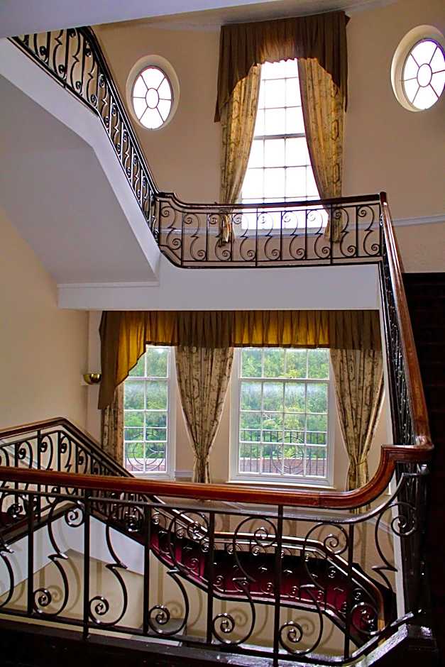 The Station Aparthotel