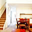 Spring Hill Mews Apartments