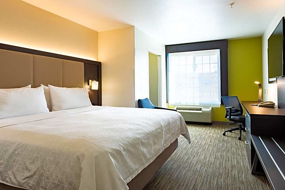 Holiday Inn Express Hotel & Suites Evanston By IHG