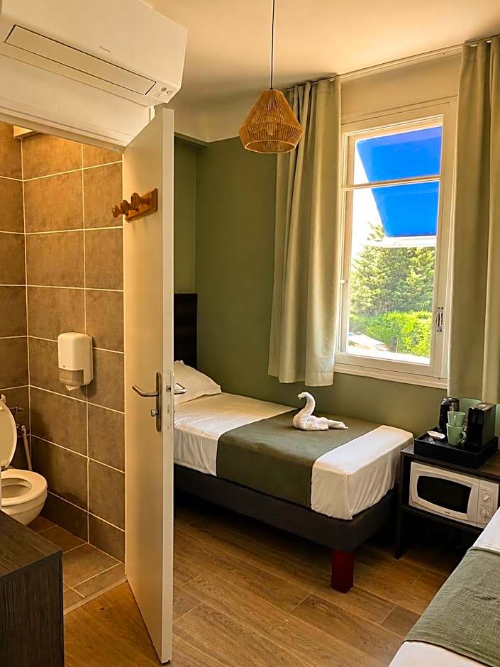 Hotel Cayrons Vence & St Paul de Vence