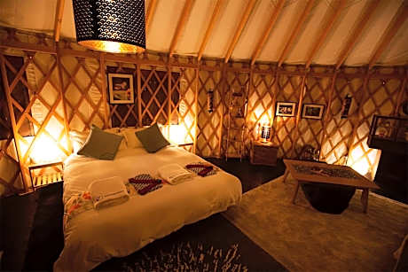 Suite with Hot Tub