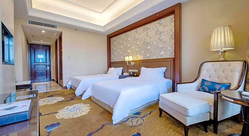 Days Hotel by Wyndham Logan City Huizhou