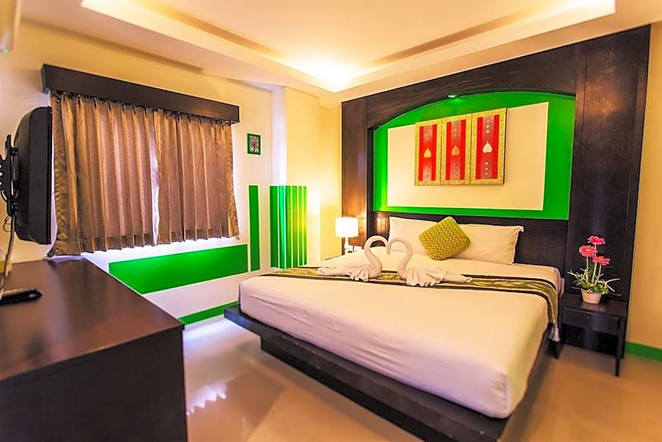 Lavender Hotel Patong, Phuket