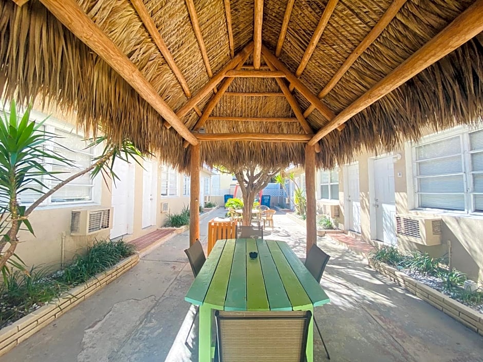 St Maurice Beach Inn