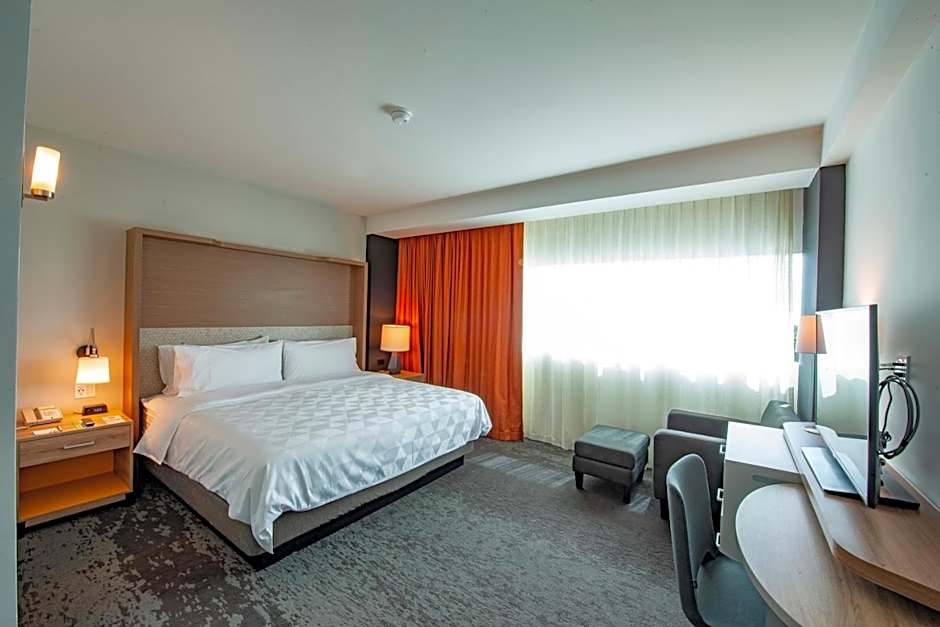 Holiday Inn Hotel And Suites Merida La Isla By IHG