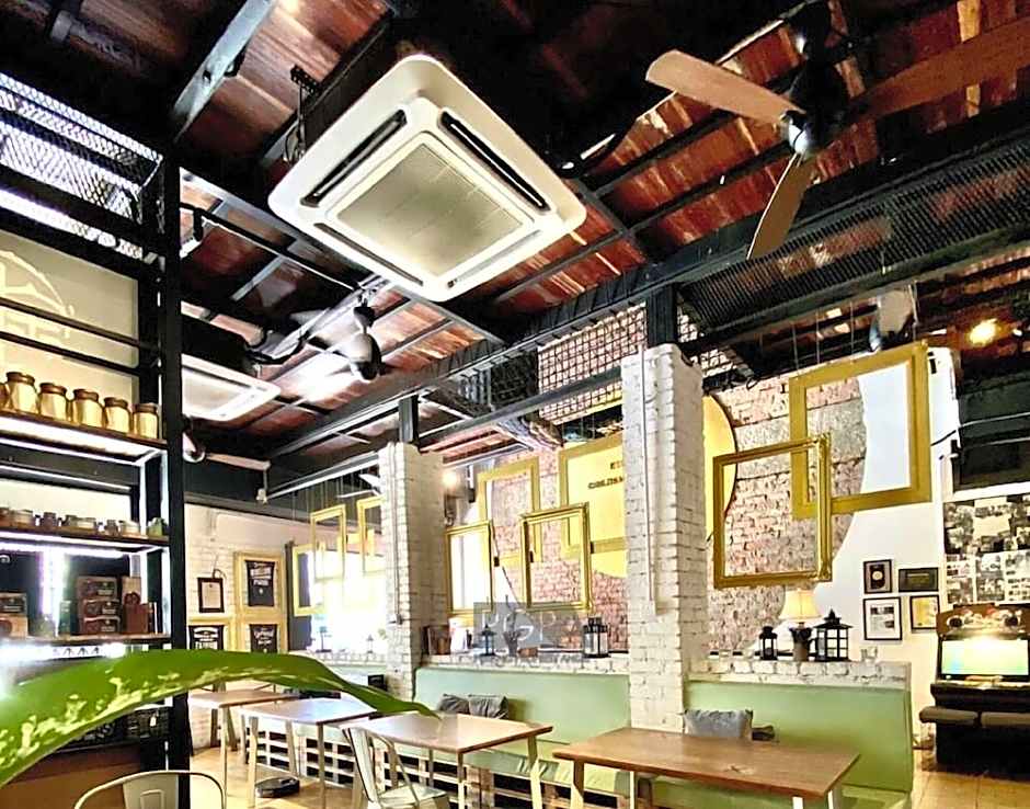Kim Haus Loft