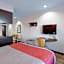 Motel 6-El Paso, TX - Southeast