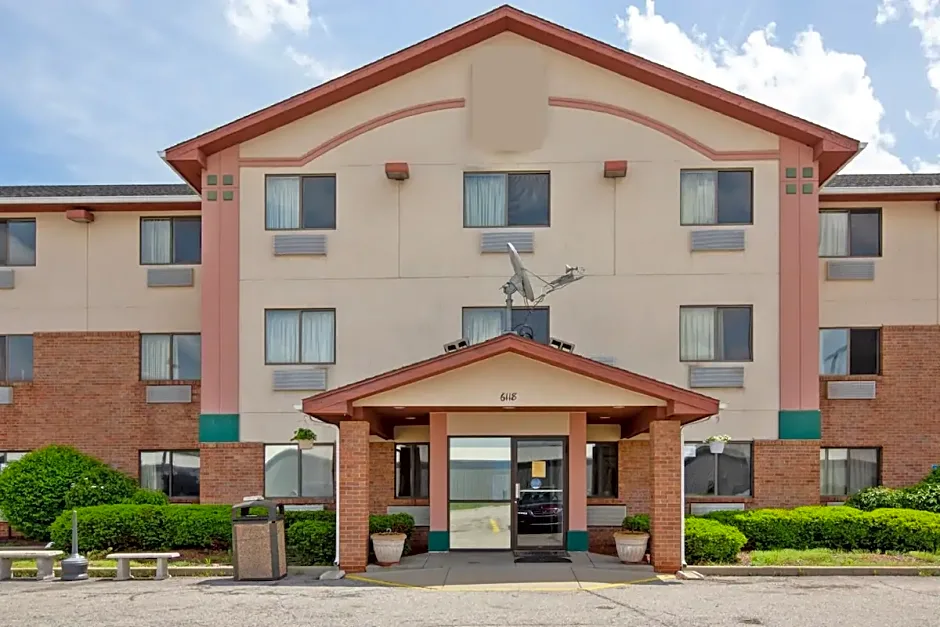 OYO Hotel Portage I-94