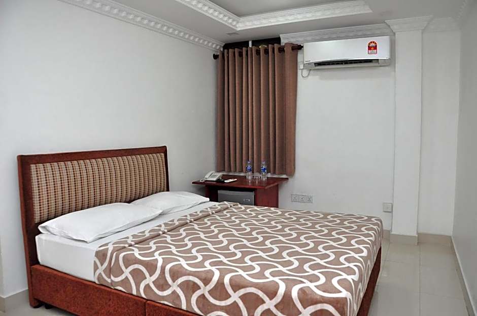 Saasha City Hotel