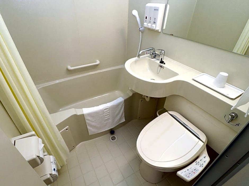 Toyoko Inn Tokyo Akishimaeki Minamiguchi