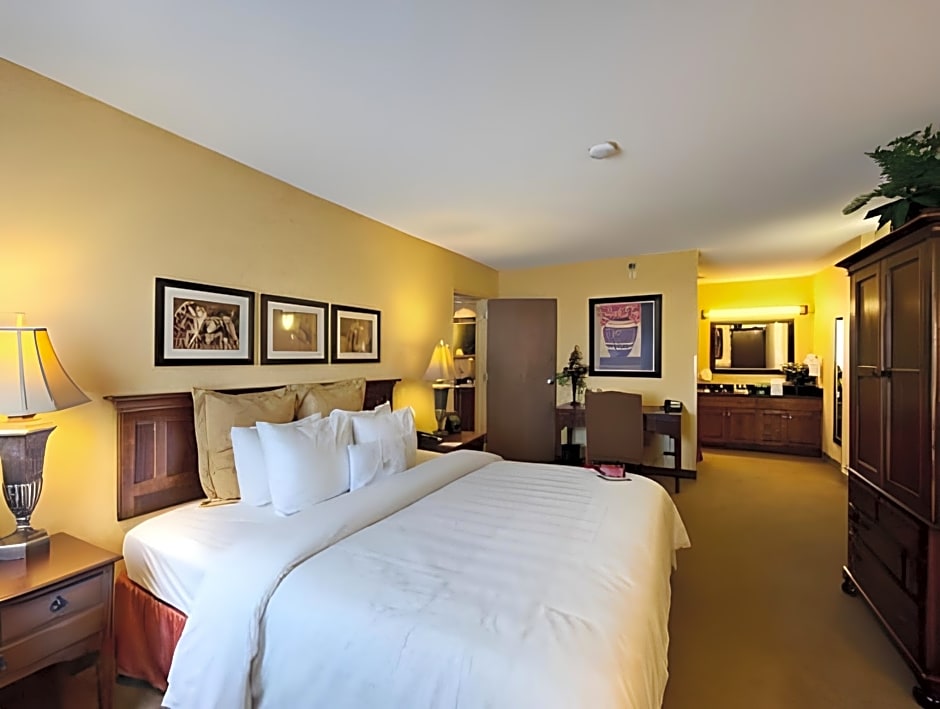 Crowne Plaza Denver International Airport