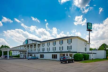 Quality Inn & Suites Bellville - Mansfield