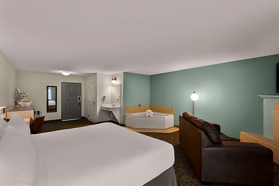 Wyndham Garden Galena Hotel & Day Spa