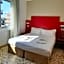 Hotel Atenea Golden Star