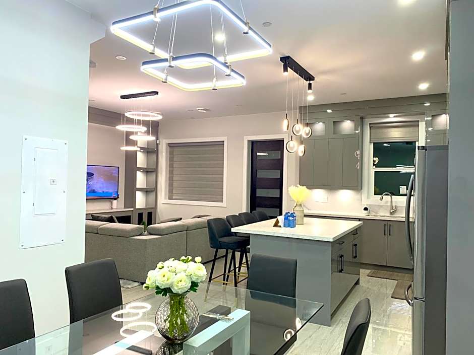 Modern and New house near PNE with Big Garden and Free Parking