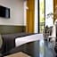 Le Petit Beaumarchais Hotel & Spa