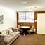 Kinross Inn
