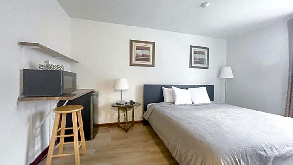 Commons Inn