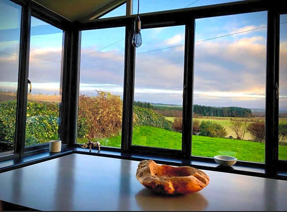 Trossachs Barn & Cabin - boutique B&B