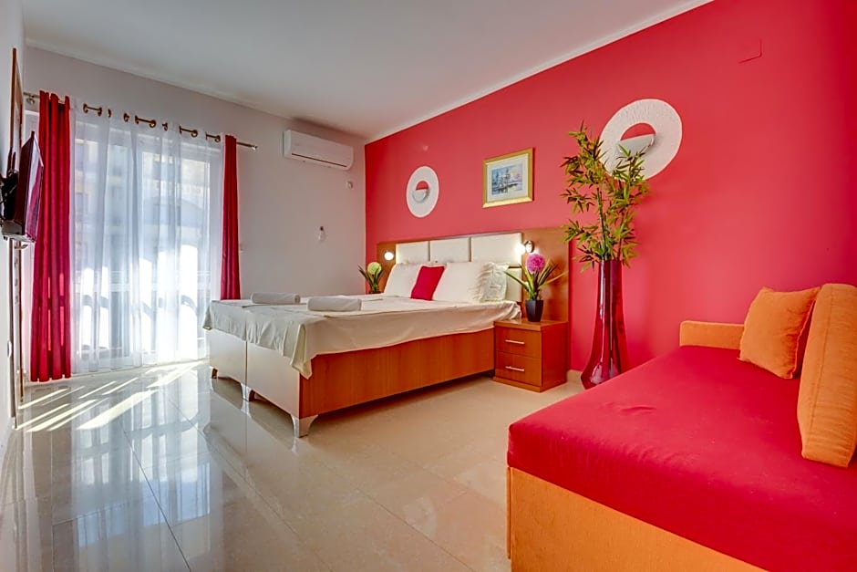 Aparthotel Villa Primafila