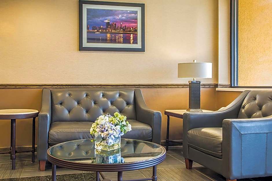 Quality Inn Elgin I-90