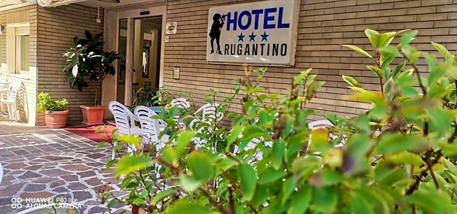Hotel Rugantino