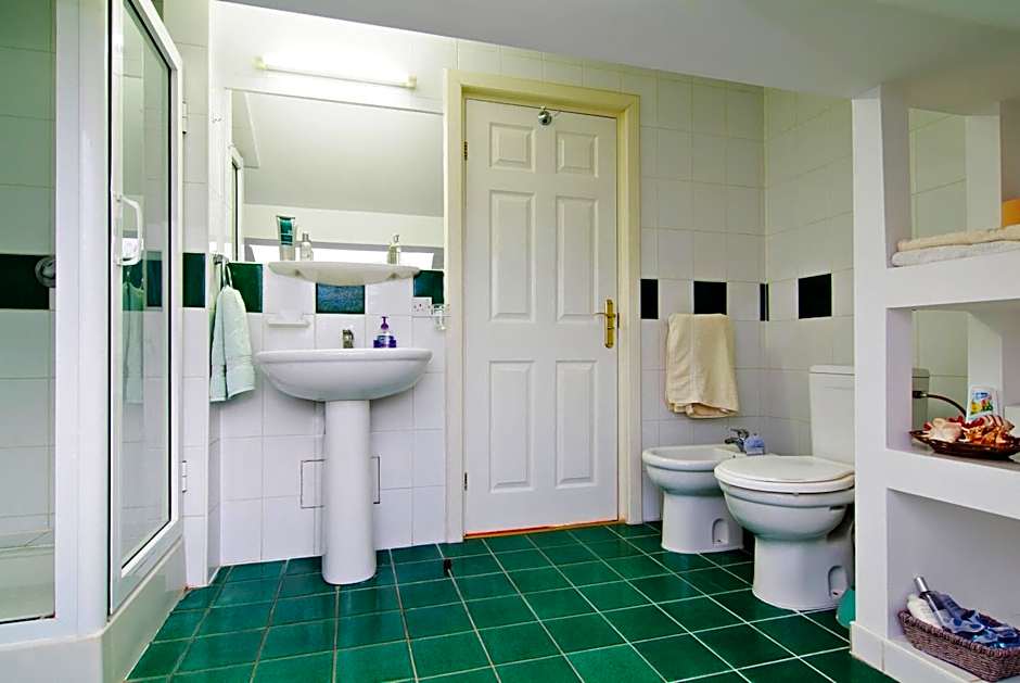 Country Club La Mesteceni