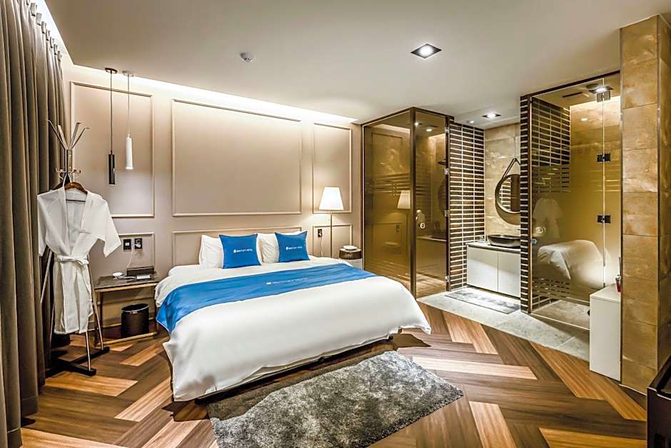 Chuncheon Hotel Bentley