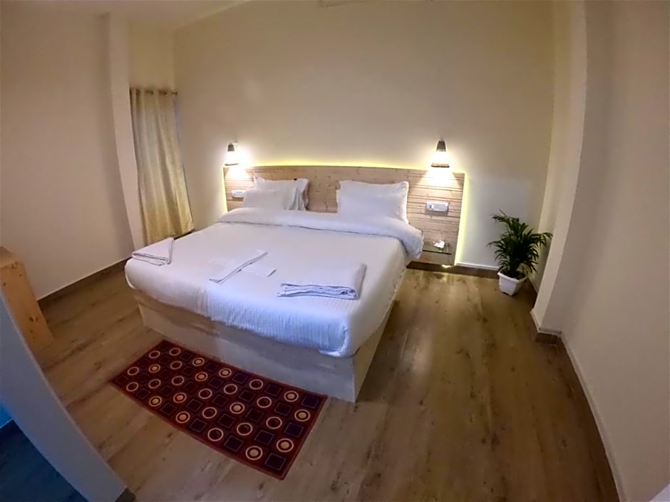 Hotel Ganga Monastery