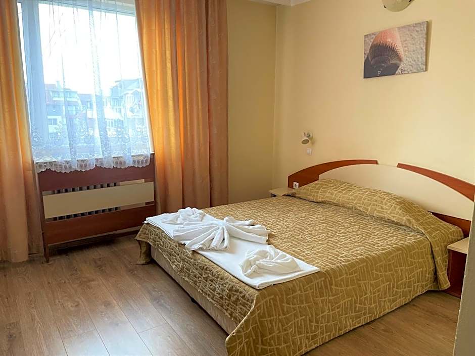 Family Hotel Central