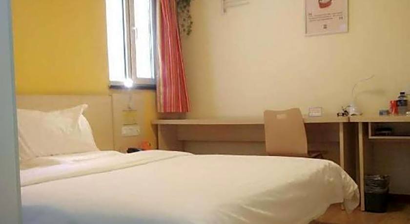 7 Days Inn Qingdao Haier Zone Ditie Tower Jiushui West Road