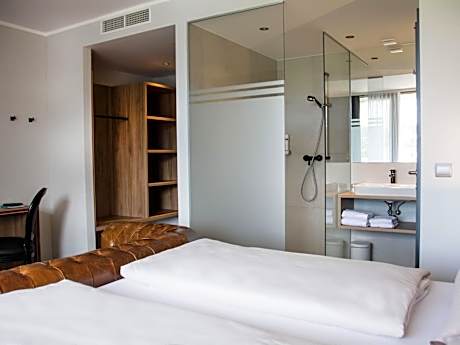 Superior Double Room with Balcony