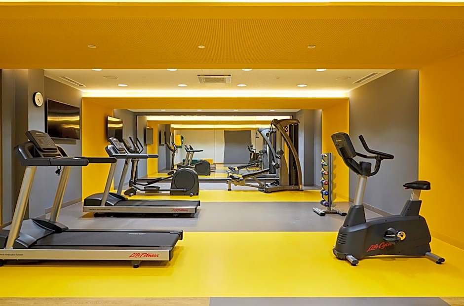 Hotel Indigo Berlin East Side Gallery By IHG