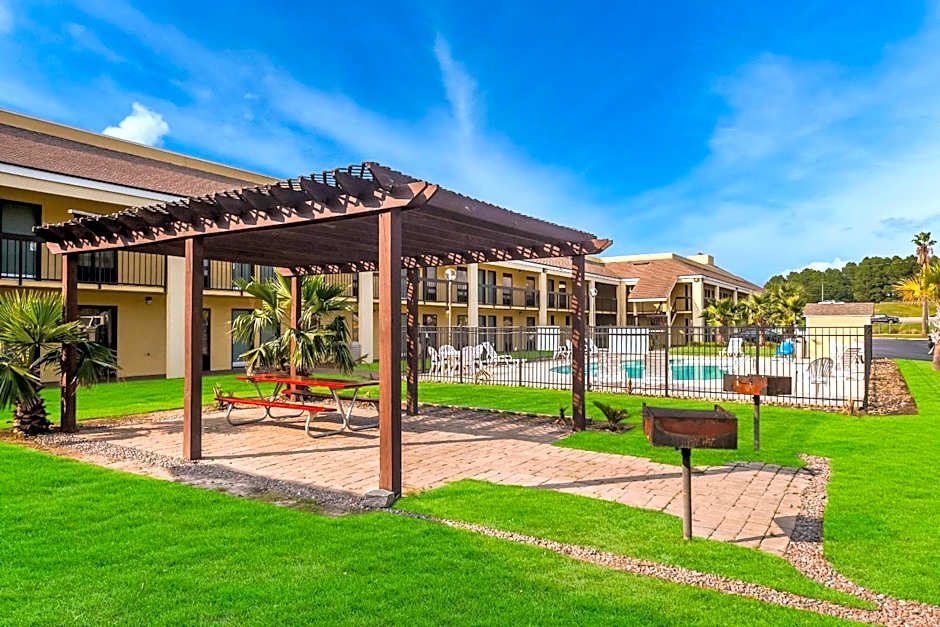 Quality Inn Coliseum