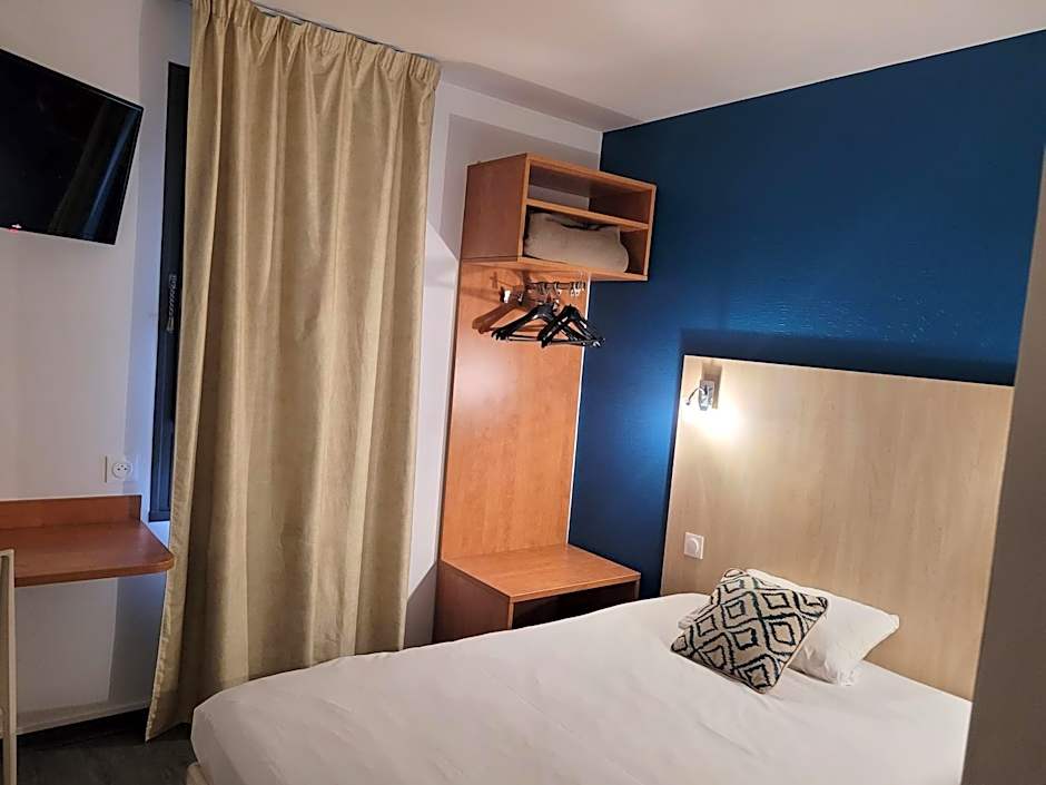 Hotel Novella Nantes Centre Gare