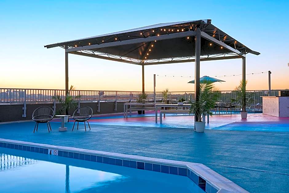 The Ven at Embassy Row, Washington, D.C., a Tribute Portfolio Hotel