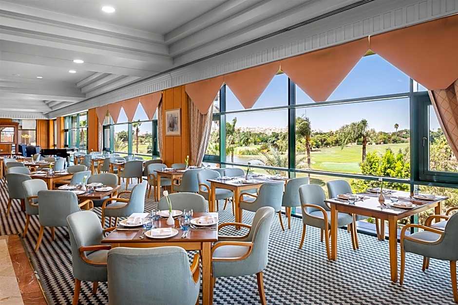 Hilton Pyramids Golf