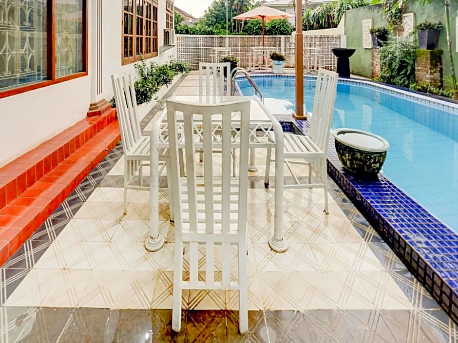 Capital O 90066 Tobana Pejaten House