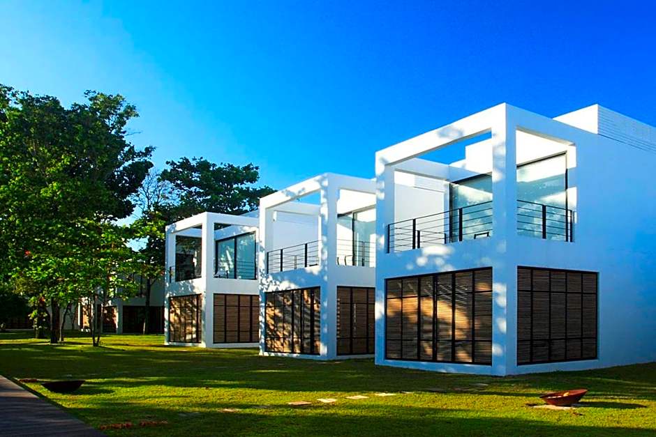 The Secret Pool Villas By The Library Koh Samui