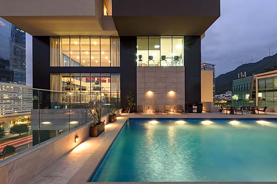 Hyatt House Monterrey Valle