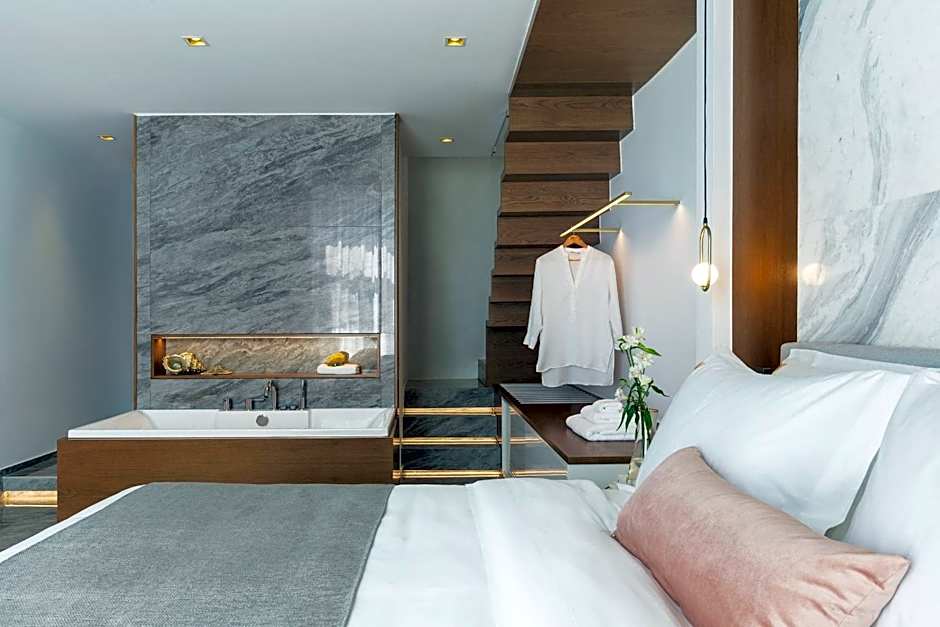 Mirabile Luxury Suites