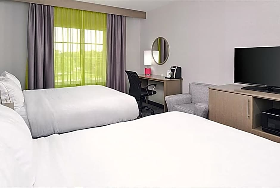 Holiday Inn Express & Suites Shippensburg