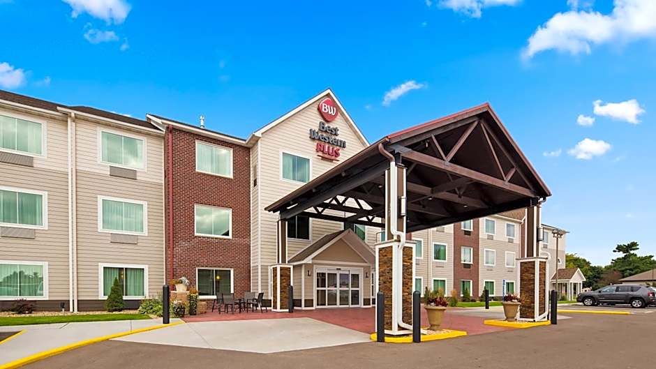 Best Western Plus Menomonie Inn & Suites