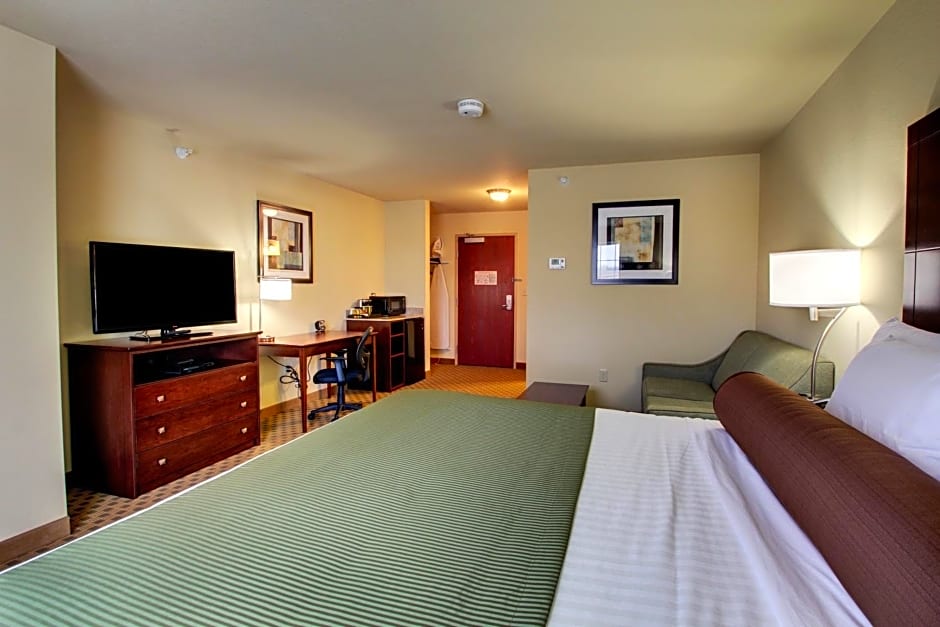 Stanton Inn and Suites