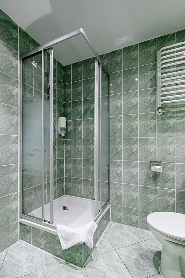 Sangate Hotel Airport