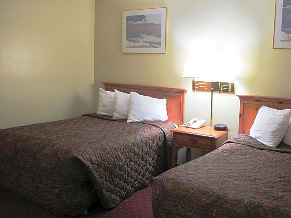 Days Inn by Wyndham Medford