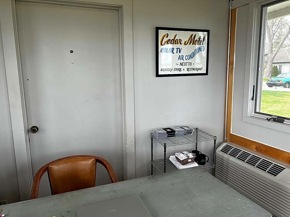 The Cedar Motel