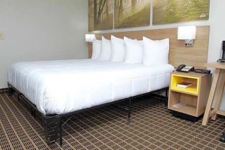 Standard King Room - Smoking