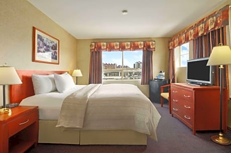 Standard King Room